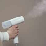 Comment repasser une chemise sans fer ?