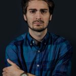 Que mettre avec une chemise bleue ?